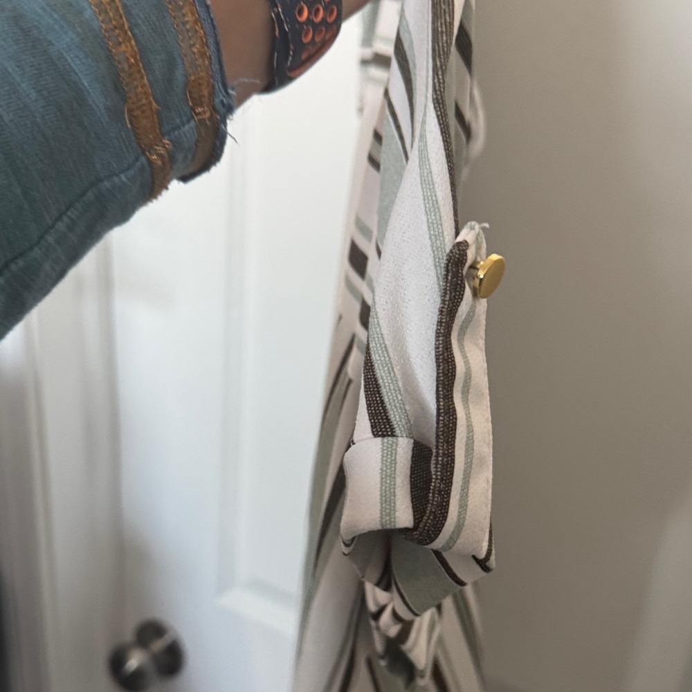 White and Green Striped Blouse - Picture 4 of 4